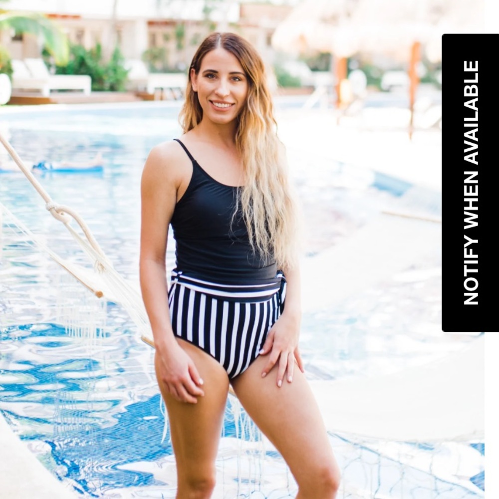 NWT Coral Reef Swim Centara Top